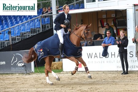 Richard Vogel siegte mit Munin bei den achtjährigen und älteren Springpferden. | Foto: Bischoff