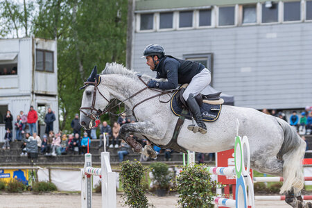 Camelia de la Vigne wächst unter Mohamed Mogheeth Al Shehab über sich hinaus | © Bambi-Fotografie (Archiv)