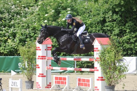 Elisabeth Maria Geisinger mit Conchita | © D. Matthaes