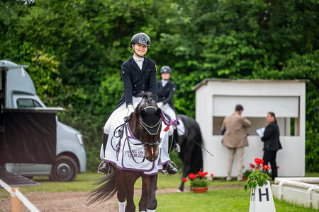 Louisa Reisch und Bandol siegten in Ludwigsburg in der ersten Jungen Reiter S-Dressur. | © Bambi Fotografie