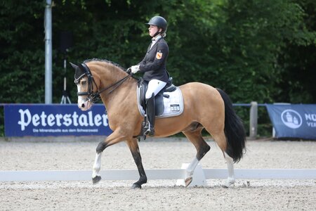 Cecile Mutz siegte in der Nürnberger Burg-Pokal Qualifikation von Ichenheim. | © Doris Matthaes