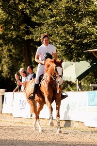 Thomas O'Brien siegte mit Vario im Großen Preis von Waiblingen. | © Sophia G.