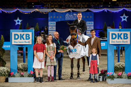 Stefan Unterlandstättner (rechts) als Vertreter der DKB bei den Munich Indoors | © Stefan Lafrentz
