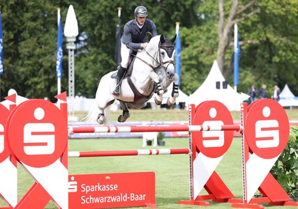 Fliegen zum Sieg: Richard Vogel und Crack HV | © Roger Müller