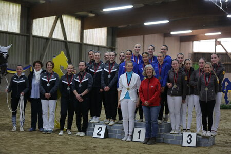 Die Medaillenträger der Gruppen. | © Knisel-Eberhard