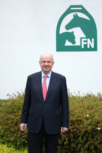 Mit dem Abstimmungsergebnis wird der Beirat Sport dem Verbandsrat der FN, der den zukünftigen Präsidenten zu wählen hat, Martin Richenhagen zur Wahl als neuen FN-Präsidenten vorschlagen.  | © Hartwig