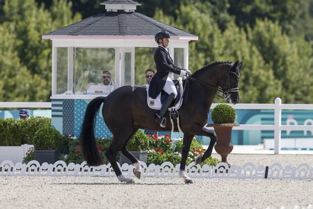 Isabell Werth mit Wendy - von Paris nach Stuttgart  | © Lafrentz