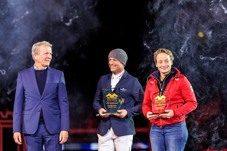 Isabell Werth und Michael Jung wurden als Ehrenbotschafter der Stuttgart German Masters ausgezeichnet. | © Lafrentz