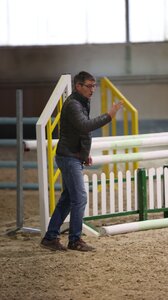 Pony-Landestrainer Wolfgang Arnold startet optimistisch in die neue Turniersaison. | © D. Matthaes