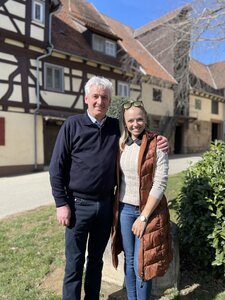 Im Gespräch mit Thomas Casper und Michelle Buchholtz.  | © L. Bräuninger