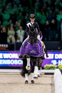 Charlotte Fry und Glamourdale siegen bei der letzten Weltcup-Qualifikation in s'Hertogenbosch. | © Lafrentz