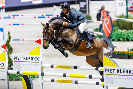 Sprunggewalt pur: Richard Vogel und United Touch S | © Lafrentz