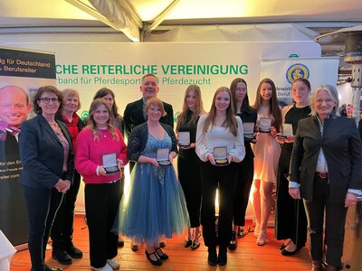 In diesem Jahr haben viele Pferdewirte aus dem Ländle eine Auszeichung erhalten. | © privat