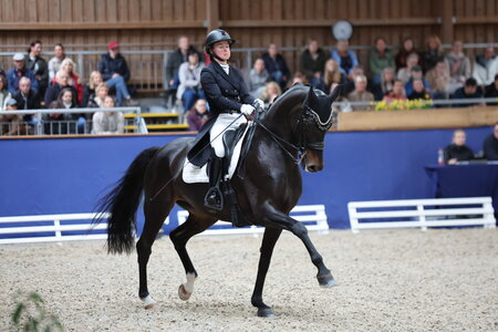 Saskia Löwel mit Fürstenballerina Live | © D. Matthaes