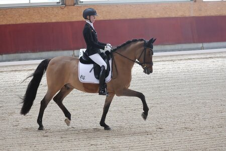 Maya Wächter feierte in St. Margarethen zum Auftakt gleich einen starken Doppelsieg. | © D. Matthaes