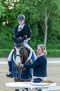 Lisa Steisslinger erhielt beim Dressurturnier in Böblingen das Goldene Reitabzeichen. | © Bambi Fotografie
