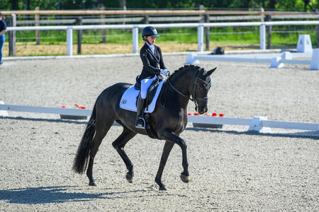 Laura Kohoutek und Shakeela FRH überzeugten beim Preis der Besten. | © Equitaris