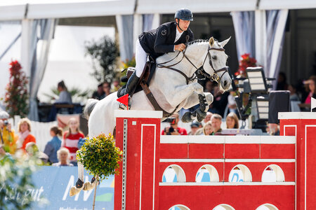 In Hohen Wieschendorf wurden Richard Vogel und Call me Jabri mit einem Podestplatz belohnt. | © Lafrentz