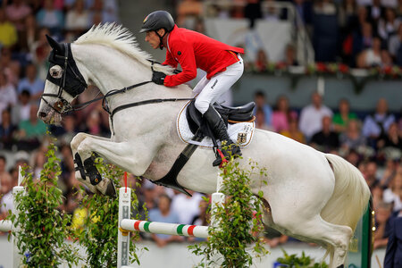Zurück im roten Jacket: Hans-Dieter Dreher und sein Elysium | © Lafrentz (Archiv)