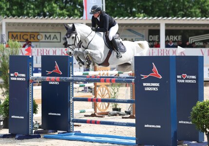 Stilistische Meisterleistung und schnell noch dazu: Pia-Luise Baur und SMA Disney. | © Roger Müller