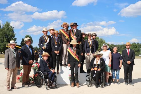 Die neuen deutschen Meister der Pony Ein-, Zwei- und Vierspänner sowie Para Fahrer 2025. | © Herbert Rauser