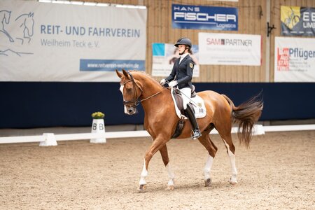 Mikala Clausen mit Sören the First | © Caroline G Fotografie