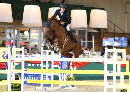 Marvin Jüngel bringt die Derby-Siegerin Balou’s Erbin nach Bisingen. | © Roger Müller