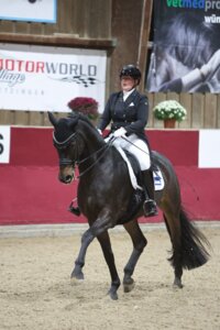 Tina von Briel und Tallahassee siegten sowohl in der Intermediaire I als auch in der Intermediaire I Kür. | © D. Matthaes