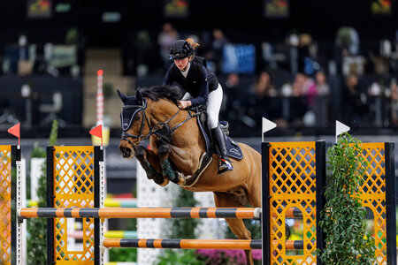 Lieselot Kooremans siegt in der Einlaufprüfung der FEI Jumping Ponies' Trophy. | © Stefan Lafrentz