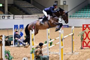 Sönke Aldinger und Verkaufspferd Kamonee | © Dill (Archiv)