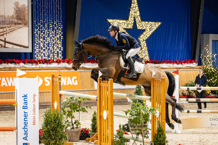 Ben  Dreher und Saint Laurent konnten einen tollen zweiten Platz im S*-Springen im Rahmen der Aachen Jumping Youngstars sichern. | © Jasmin Metzner