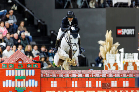 Adrian Schmid und Chicharito sind ein eingespieltes Team. | © Lafrentz