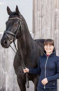 Mona-Sophie Wieland hält die Zügel auch im Redaktionsstress in der Hand