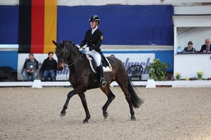 Fiona Serafina Lukas und Aragorn trabten in Darmstadt zum nächsten Grand Prix-Sieg. | © D. Matthaes (Archiv)