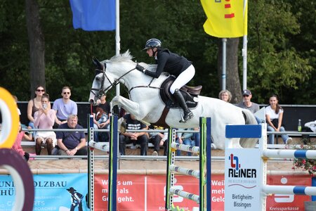 Pia-Luise Baur verlässt den Stall von Richard Vogel und David Will und macht sich in Baden-Württemberg selbstständig  | © D. Matthaes