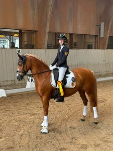 Marie-Elise Layer siegte in Ludwigsburg mit Dear Darling in der Pony Master Qualifikation. | © privat