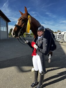 Leonie Moll und Soccx sicherten sich auch in Balingen den S-Sieg.  | © privat