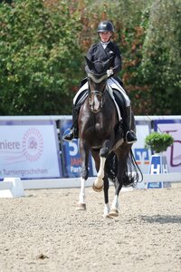 Nicole Isser und Santiano gewinnen die S-Dressur und Überlingen.  | © D. Matthaes (Archiv) 